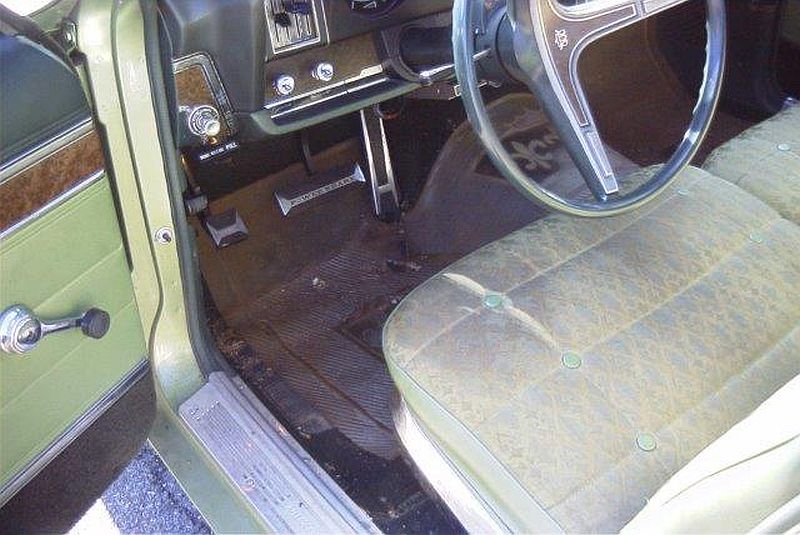 1968 AMC Ambassador DPL 4dr floor